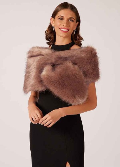 Pawzc Sincerity Faux Fur Wrap Pawzc Sincerity Faux Fur Wrap
