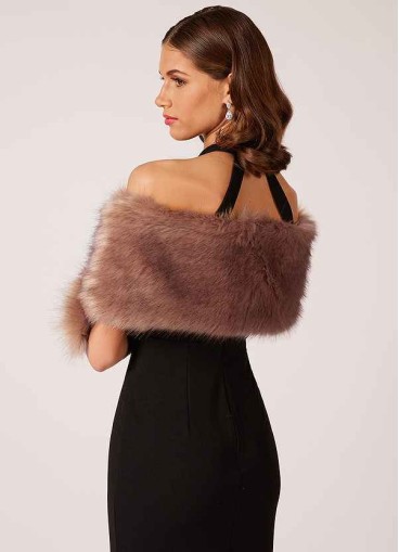 Pawzc Sincerity Faux Fur Wrap