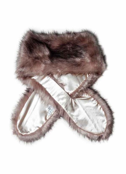 Pawzc Sincerity Faux Fur Wrap Pawzc Sincerity Faux Fur Wrap
