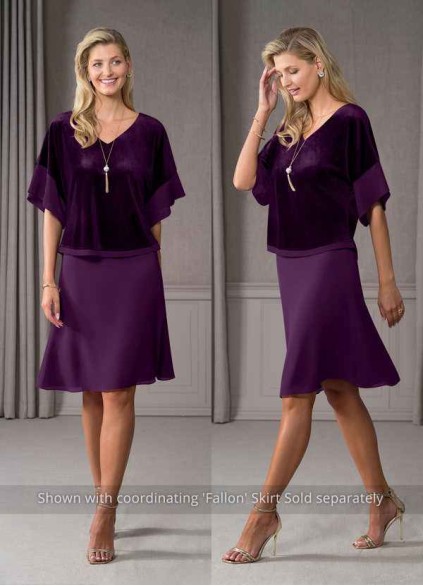 Pawzc Fianna Velvet Blouse
( Final Sale ) Pawzc Fianna Velvet Blouse
( Final Sale )